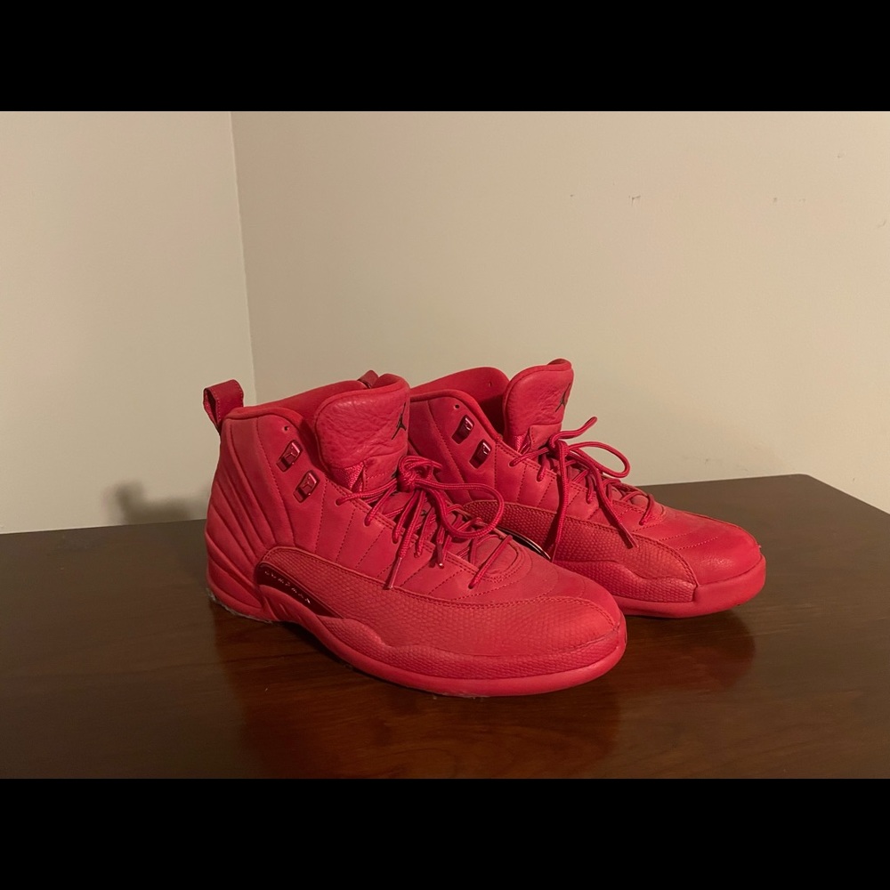 Air Jordan 12 Retro "Gym Red"